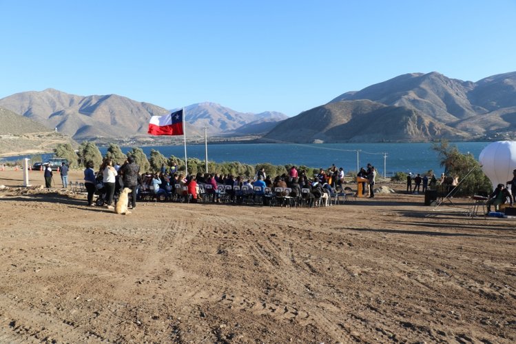 FAMILIAS DE GUALLIGUAICA COLOCARON LA PRIMERA PIEDRA DE SUS FUTURAS VIVIENDAS