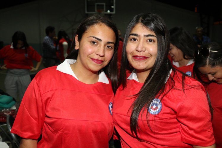 GOBIERNO ENTREGA IMPLEMENTACIÓN DEPORTIVA DE FÚTBOL FEMENINO A CLUBES DE VICUÑA Y PAIHUANO