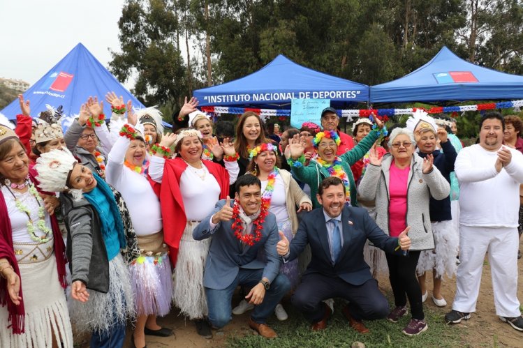 CERCA DE 500 ADULTOS MAYORES Y MUJERES DISFRUTARON DE FIESTA COSTUMBRISTA EN CENDYR