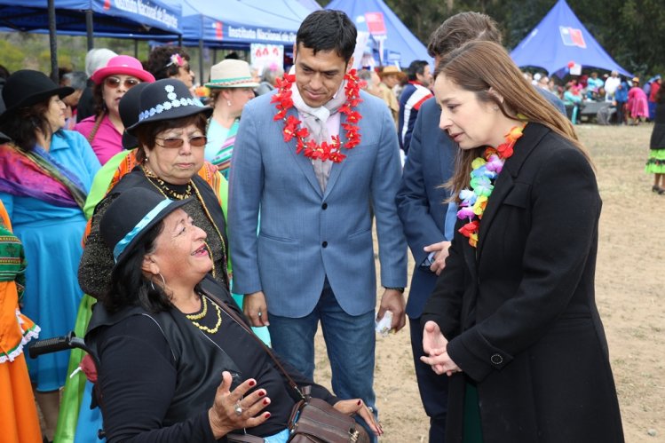 CERCA DE 500 ADULTOS MAYORES Y MUJERES DISFRUTARON DE FIESTA COSTUMBRISTA EN CENDYR