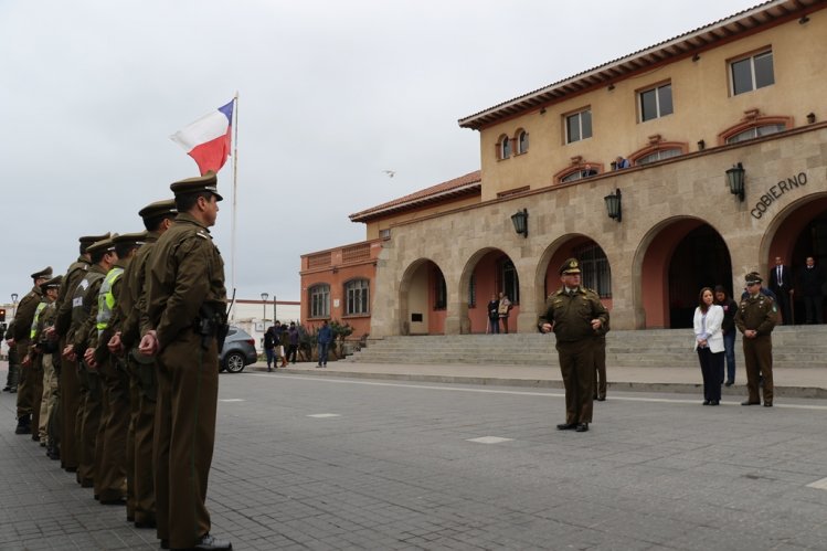AMPLIO DESPLIEGUE DE CARABINEROS Y FISCALIZACIONES A CONDUCTORES MARCAN PLAN DE SEGURIDAD Y PREVENCIÓN