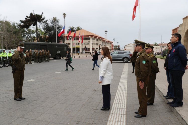 AMPLIO DESPLIEGUE DE CARABINEROS Y FISCALIZACIONES A CONDUCTORES MARCAN PLAN DE SEGURIDAD Y PREVENCIÓN