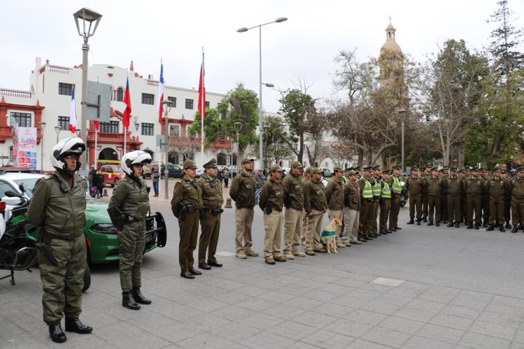 AMPLIO DESPLIEGUE DE CARABINEROS Y FISCALIZACIONES A CONDUCTORES MARCAN PLAN DE SEGURIDAD Y PREVENCIÓN
