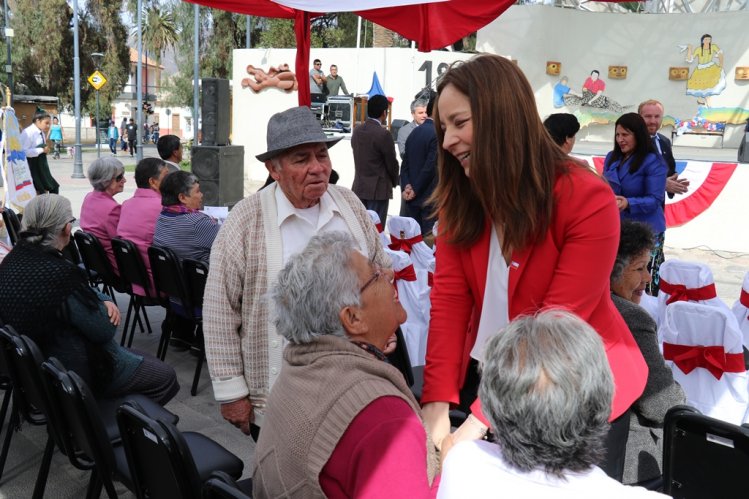 VICUÑA CELEBRA NUEVO ANIVERSARIO PATRIO CON TRADICIONAL DESFILE