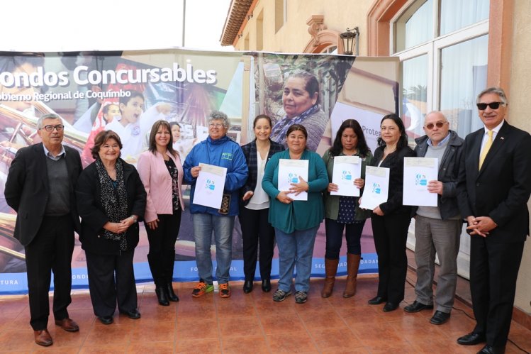 INMIGRANTES TAMBIÉN SE BENEFICIARÁN CON LOS FONDOS CONCURSABLES 2018 DEL GOBIERNO REGIONAL