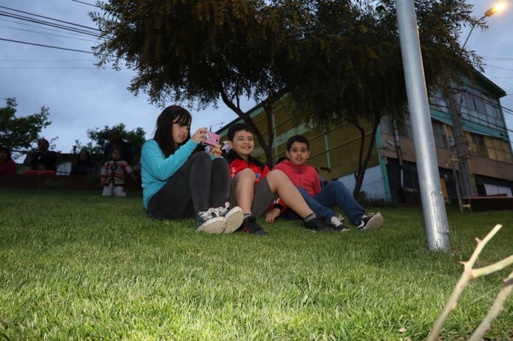 VECINOS DE MONTE PATRIA RECIBEN NUEVOS ESPACIOS PARA LA FAMILIA EN EJE BALMACEDA - OHIGGINS