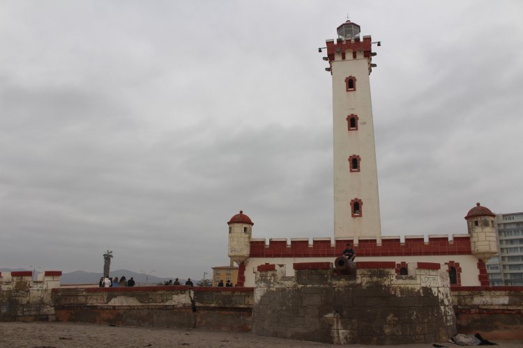 DURANTE ESTE MES DE OCTUBRE SE INICIARÁN LOS TRABAJOS DE DEFENSAS COSTERAS DEL FARO MONUMENTAL DE LA SERENA