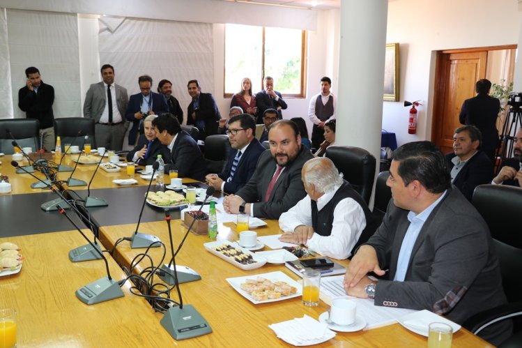 ALCALDES DE LAS 15 COMUNAS DE LA REGIÓN DESTACAN EL TRABAJO COLABORATIVO IMPULSADO POR EL GOBIERNO