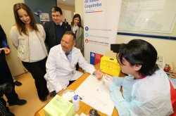 SERVICIOS DE ATENCIÓN PRIMARIA Y HOSPITALES COMUNITARIOS DE LA REGIÓN CONTARÁN CON TEST RÁPIDO DE DETECCIÓN DE VIH