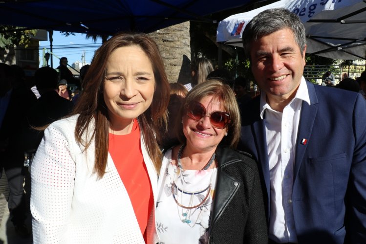 GOBIERNO ENTREGA SUBSIDIOS PARA QUE MÁS DE 500 FAMILIAS DE COQUIMBO MEJOREN SUS VIVIENDAS