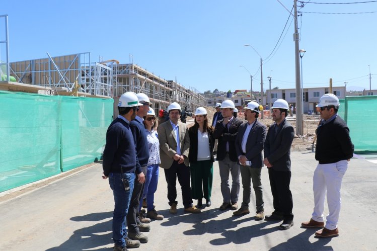 GOBIERNO DESTACA INICIATIVA PRIVADA QUE GENERARÁ 2.500 NUEVOS EMPLEOS EN LA REGIÓN