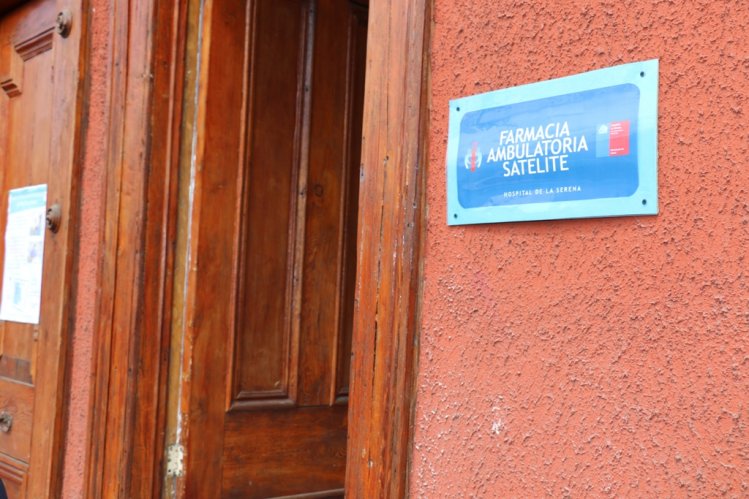 GOBIERNO ABRE FARMACIA SATÉLITE PARA AGILIZAR ENTREGA DE MEDICAMENTOS EN HOSPITAL DE LA SERENA