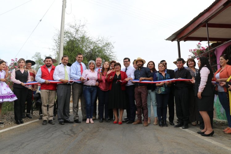 GOBIERNO REFUERZA SU COMPROMISO POR UNA MAYOR CONECTIVIDAD DE LAS LOCALIDADES APARTADAS DE LA REGIÓN