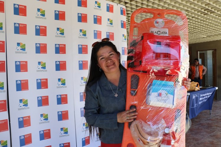 PEQUEÑOS MINEROS DE LA REGIÓN DE COQUIMBO RECIBEN APOYO PRODUCTIVO E IMPLEMENTOS DE SEGURIDAD