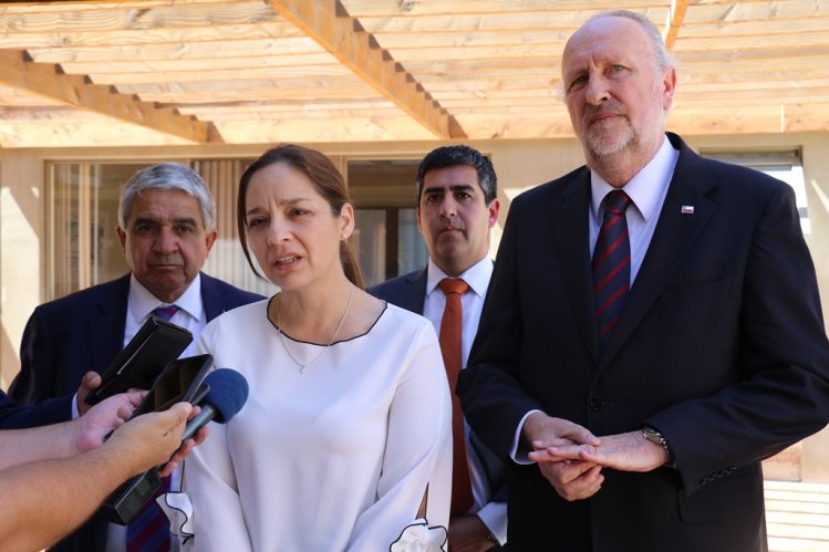 PEQUEÑOS MINEROS DE LA REGIÓN DE COQUIMBO RECIBEN APOYO PRODUCTIVO E IMPLEMENTOS DE SEGURIDAD