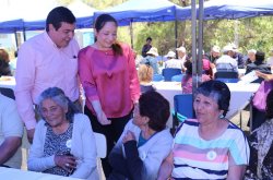 MÁS DE 150 ADULTOS MAYORES CERRARON SU MES DE CELEBRACIONES CON ALMUERZO Y FIESTA EN LA HIGUERA