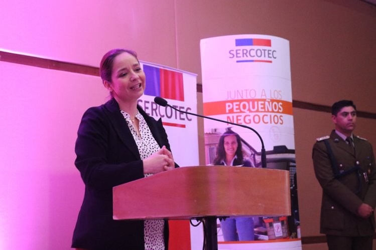 SEMINARIO DE EMPRENDIMIENTO MOTIVÓ A MÁS DE 360 MUJERES EN LA REGIÓN DE COQUIMBO