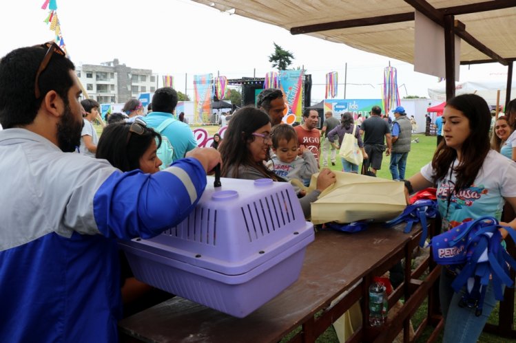 MILES DE FAMILIAS PARTICIPARON DE LA FIESTA MASCOTERA MÁS GRANDE DE CHILE