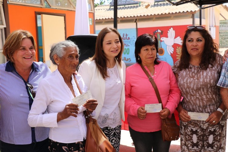 279 PEQUEÑOS PRODUCTORES AGROPECUARIOS DE COQUIMBO SON BENEFICIADOS CON IMPORTANTE CAPITAL DE TRABAJO