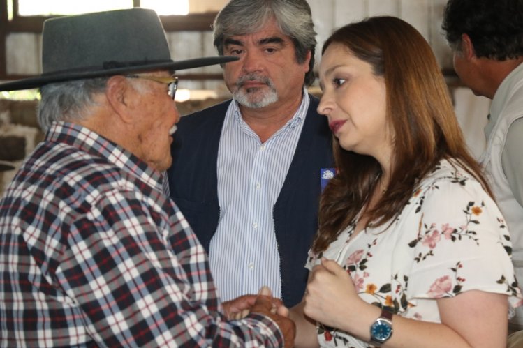 EN COMBARBALÁ CONTINÚA ENTREGA DE CAPITAL DE TRABAJO PARA LA REACTIVACIÓN AGROPECUARIA