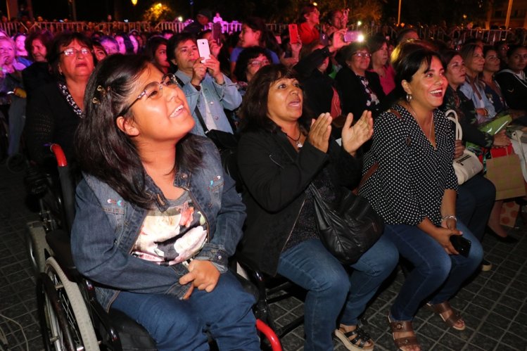 MÁS DE 8 MIL PERSONAS REUNIÓ EL CONCIERTO DE MARÍA JOSÉ QUINTANILLA ORGANIZADO POR EL GOBIERNO POR EL DÍA INTERNACIONAL DE LA MUJER