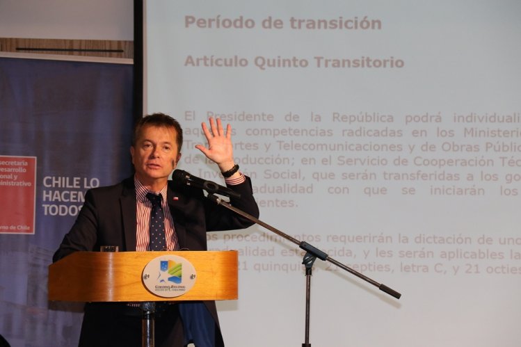 GOBIERNO Y MUNICIPIOS ABORDAN EN CONJUNTO LOS DESAFÍOS DE LA DESCENTRALIZACIÓN