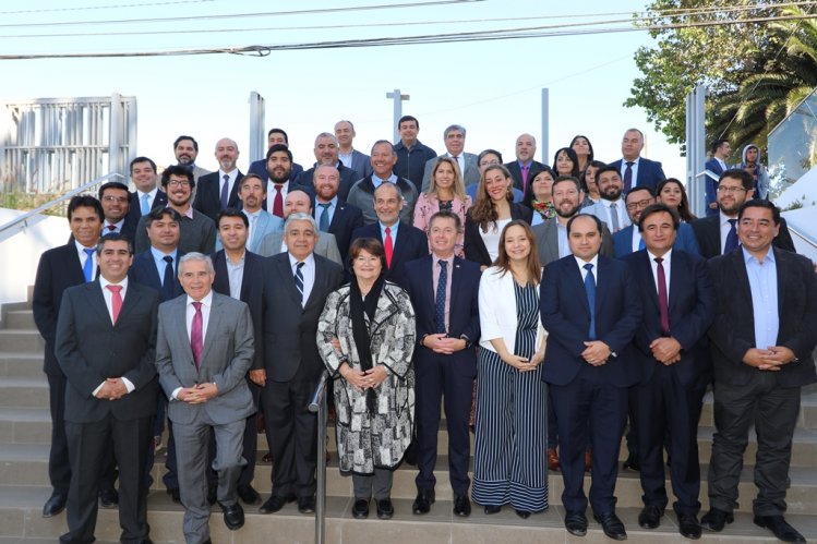 GOBIERNO Y MUNICIPIOS ABORDAN EN CONJUNTO LOS DESAFÍOS DE LA DESCENTRALIZACIÓN