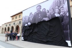 GOBIERNO CONMEMORA EL NATALICIO 130° DE GABRIELA MISTRAL