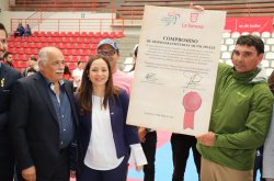FIRMAN CONVENIO CON AGRUPACIÓN DE DEPORTES INCLUSIVOS