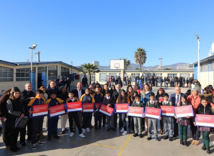 EN COQUIMBO PARTIÓ ENTREGA DE COMPUTADORES A TRAVÉS DE LOS PROGRAMAS ME CONECTO PARA APRENDER Y YO ELIJO MI PC