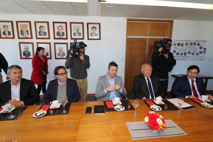 GOBIERNO LIDERA GESTIONES PARA CONCRETAR TRASPASO DE TERRENO PARA NUEVO HOSPITAL DE LA SERENA