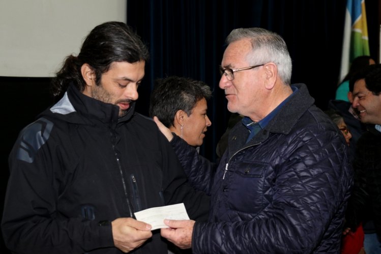 CAMPESINOS DE LA SERENA RECIBEN RECURSOS PARA MITIGAR LAS ADVERSIDADES CLIMÁTICAS