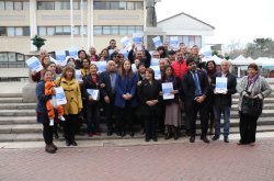 FAMILIAS DE LA ZONA TÍPICA DE LA SERENA AFECTADAS POR EL TERREMOTO 19E FIRMAN CONTRATOS PARA RECONSTRUIR SUS VIVIENDAS