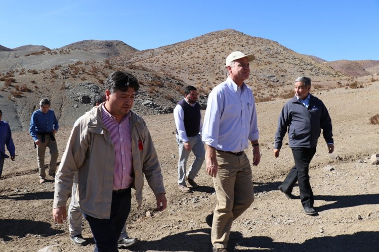 GOBIERNO EVALÚA EN TERRENO SITUACIÓN AGRÍCOLA REGIONAL Y AVANZA EN GESTIONES PARA MECANISMOS DE AYUDA