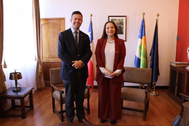 GESTIÓN CERCANA Y DE PUERTAS ABIERTAS MARCAN LOS PRIMEROS DÍAS DEL GOBERNADOR DE ELQUI