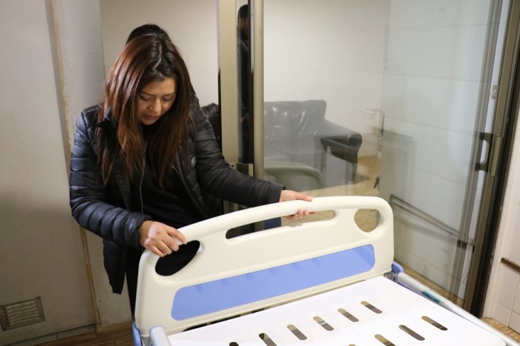 GOBIERNO ENTREGA APOYO A JEFA DE HOGAR PARA QUE PUEDA CUIDAR A SU HIJA EN BUENAS CONDICIONES