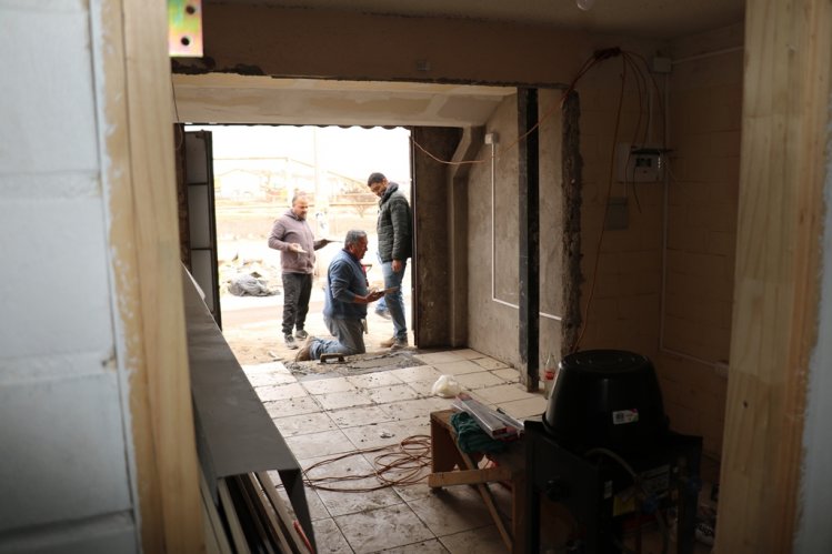 GOBIERNO ENTREGA APOYO A JEFA DE HOGAR PARA QUE PUEDA CUIDAR A SU HIJA EN BUENAS CONDICIONES