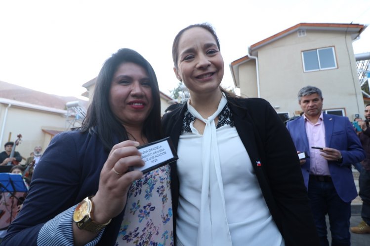 FAMILIAS DE PAIHUANO RECIBEN SUS VIVIENDAS TRAS CASI 20 AÑOS DE ESPERA