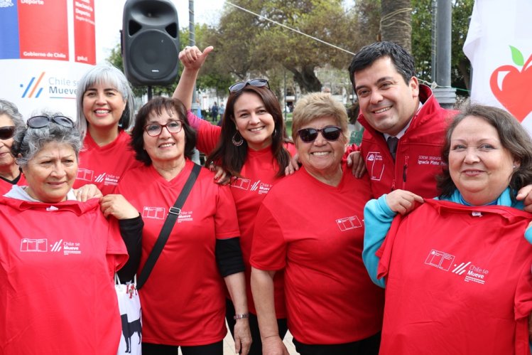 ADULTOS MAYORES DE LA SERENA CELEBRARON SU DÍA BAILANDO POR UNA MEJOR CALIDAD DE VIDA