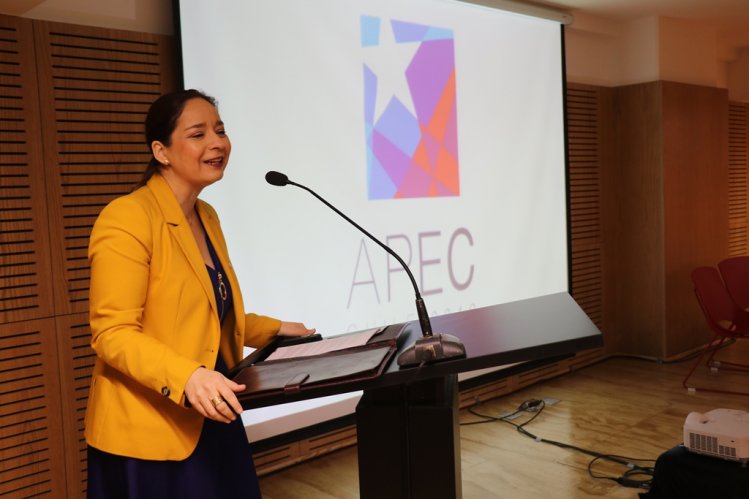 ÚLTIMO DIÁLOGO CIUDADANO DE APEC MUJERES ABORDÓ EL ROL FEMENINO EN LA ASTRONOMÍA