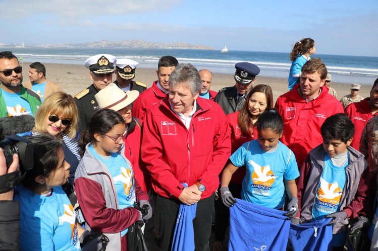 REGIÓN DE COQUIMBO SE PREPARA PARA COP 25 CON LIMPIEZA MASIVA DE PLAYAS Y MÚSICA