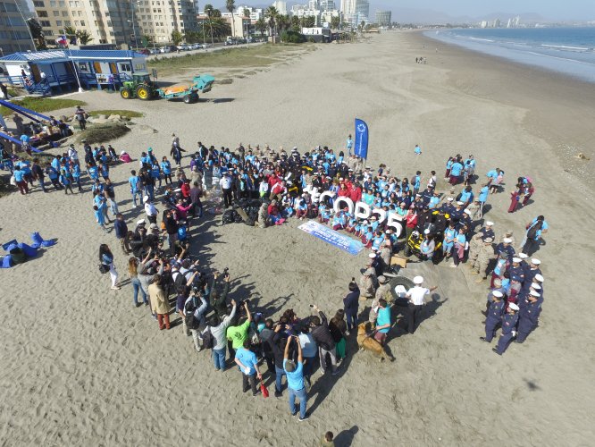 REGIÓN DE COQUIMBO SE PREPARA PARA COP 25 CON LIMPIEZA MASIVA DE PLAYAS Y MÚSICA