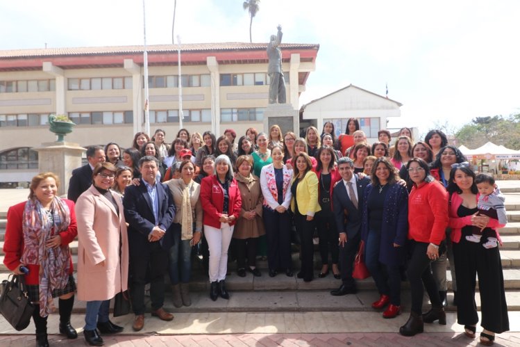 LLAMAN A LAS MUJERES A POTENCIARSE COMO DIRIGENTES A TRAVÉS DE LA ESCUELA DE LÍDERES POLÍTICAS