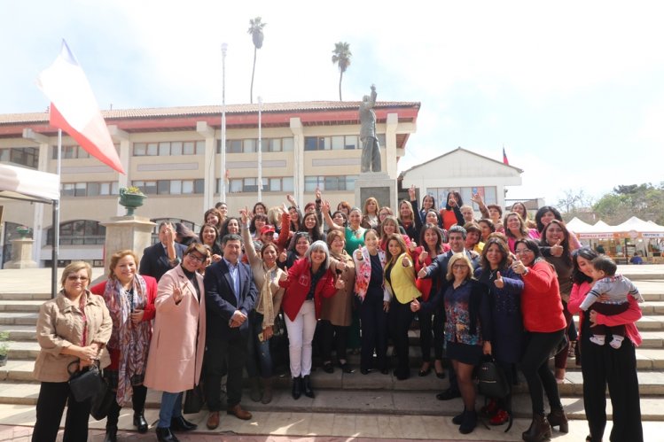 LLAMAN A LAS MUJERES A POTENCIARSE COMO DIRIGENTES A TRAVÉS DE LA ESCUELA DE LÍDERES POLÍTICAS