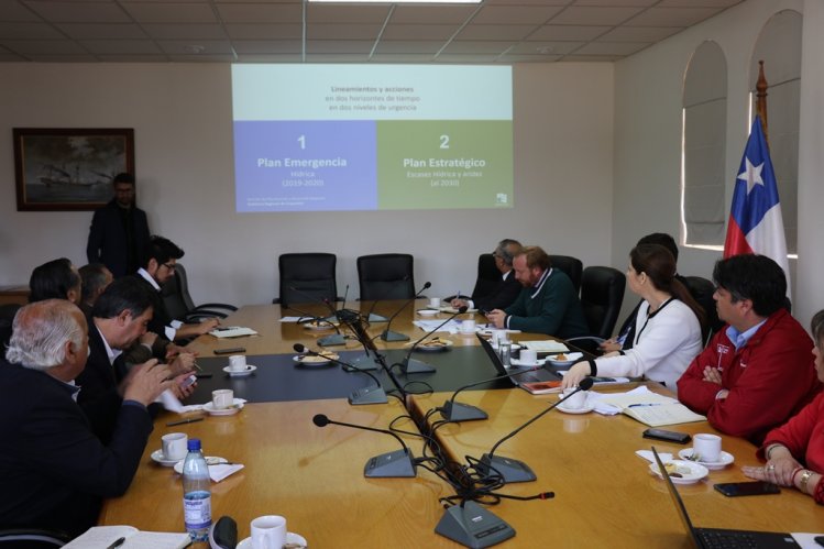 GOBIERNO CONVOCA A LOS ALCALDES DE LA REGIÓN PARA ABORDAR LOS LINEAMIENTOS DE LA MESA REGIONAL DE SEQUÍA