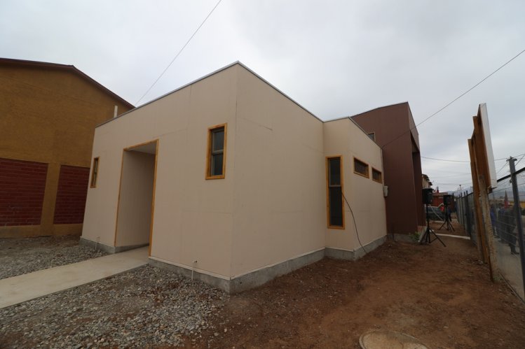 NUEVA SEDE SOCIAL EN ILLAPEL ENTREGA ANHELADOS ESPACIOS DE REUNIÓN A VECINOS