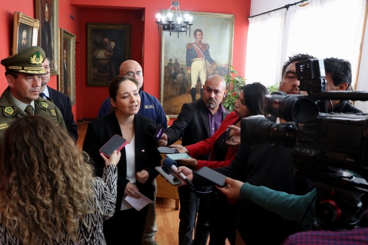 SE REITERAN DAÑOS A EDIFICIOS PÚBLICOS Y MÁS DE 30 DETENIDOS EN NUEVA JORNADA DE MOVILIZACIONES