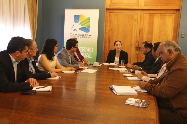 GOBIERNO E IGLESIAS REFUERZAN DIÁLOGO Y COMPROMETEN TRABAJO POR LA PAZ