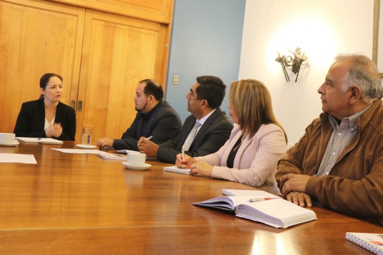 GOBIERNO E IGLESIAS REFUERZAN DIÁLOGO Y COMPROMETEN TRABAJO POR LA PAZ