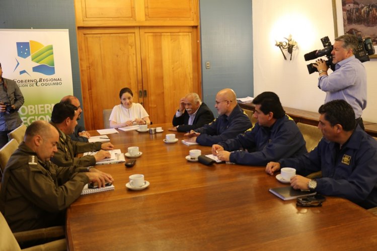 INTENDENTA Y ALCALDES DE LA SERENA Y COQUIMBO LLAMAN A CUIDAR LAS CIUDADES Y RETOMAR LA PAZ Y ORDEN SOCIAL